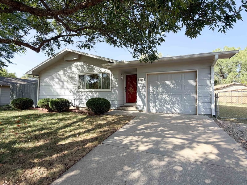 1814 E Frontenac, Park City, KS 67219