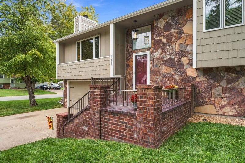 218 E Osage, Rose Hill, KS 67133