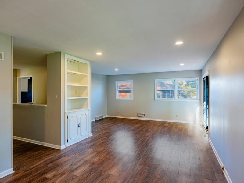 2000 Ruskin Rd, Salina, KS 67401