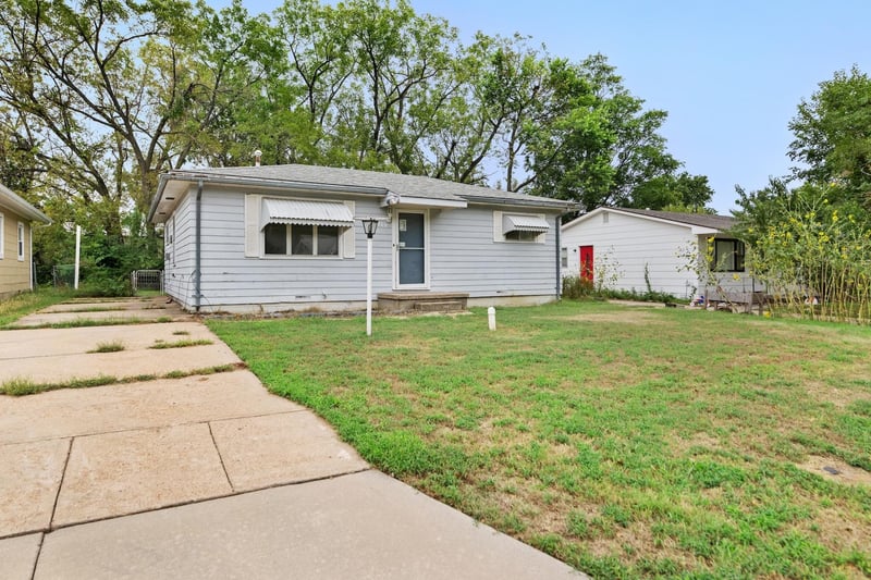1008 S Summit St, El Dorado, KS 67042-3657