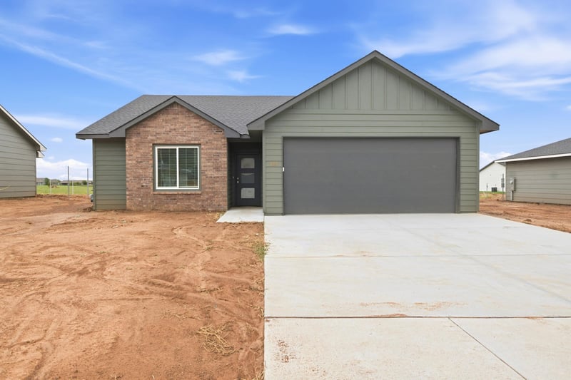 198 Tomahawk St, Clearwater, KS 67026