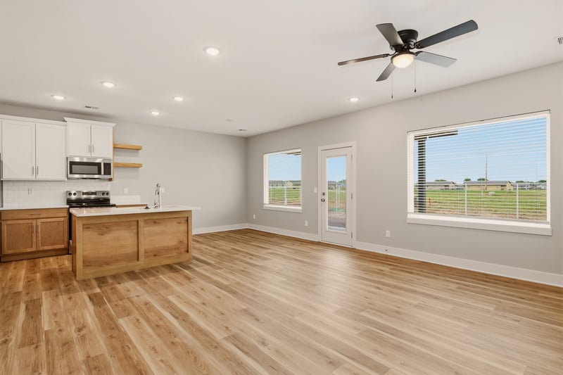 198 Tomahawk St, Clearwater, KS 67026