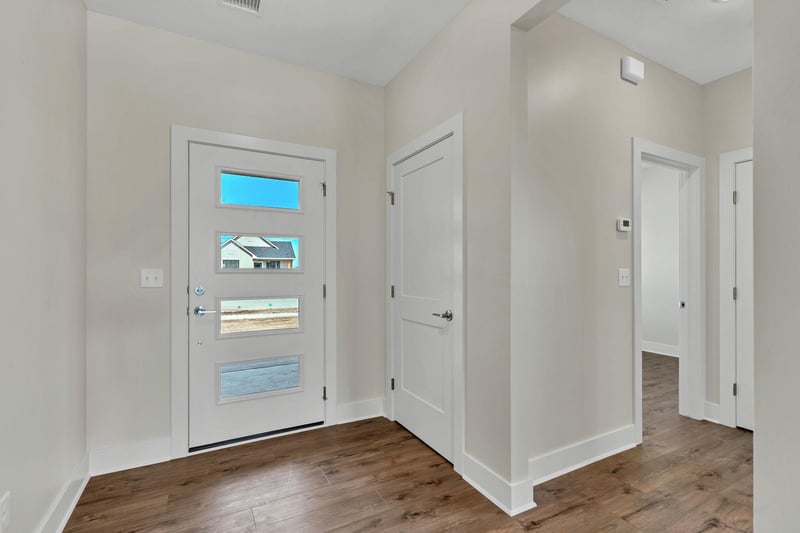5853 Central Park Ct, Bel Aire, KS 67220