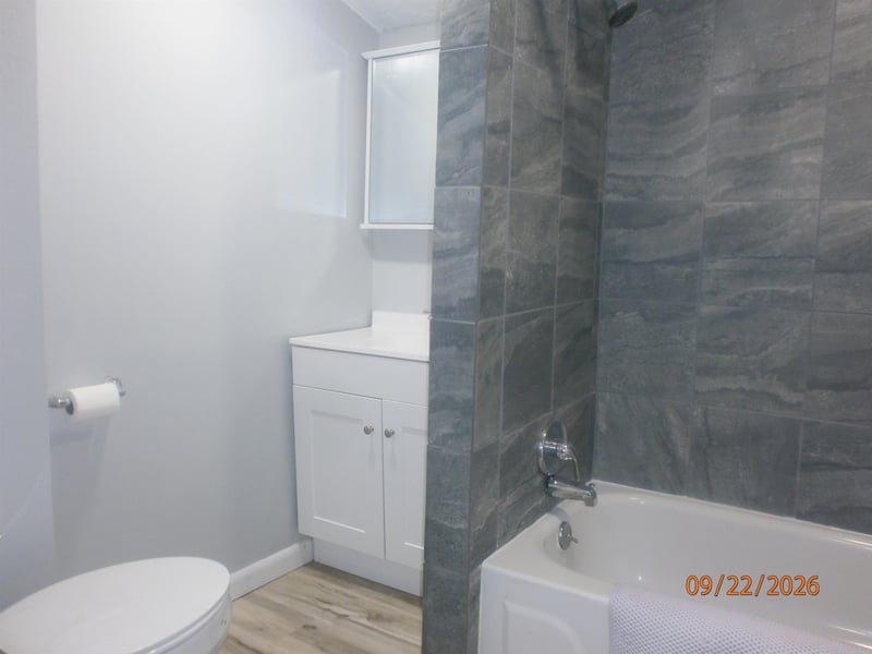 1121 E Ash, Salina, KS 67401