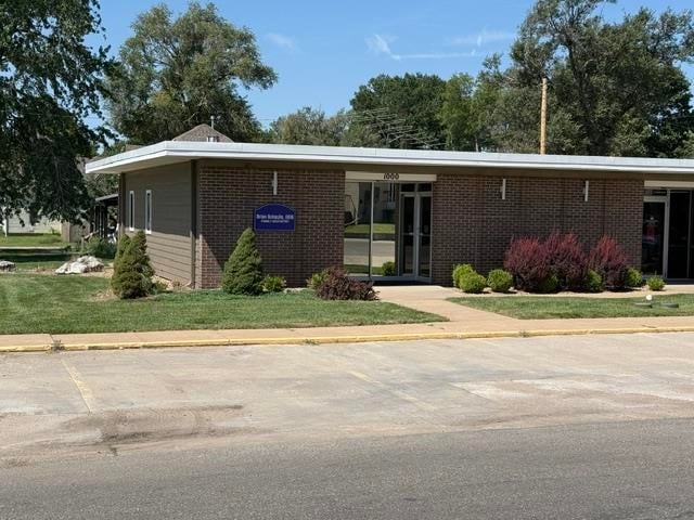 1000 N Brown St, Abilene, KS 67410