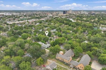 606 W 10th, Wichita, KS 67203