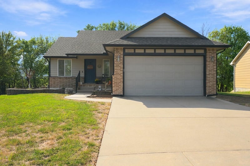 12013 E Boxthorn St, Wichita, KS 67226