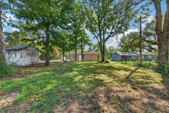 6415 N West Park View St, Park City, KS 67219