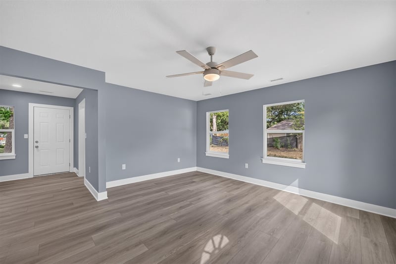 6415 N West Park View St, Park City, KS 67219