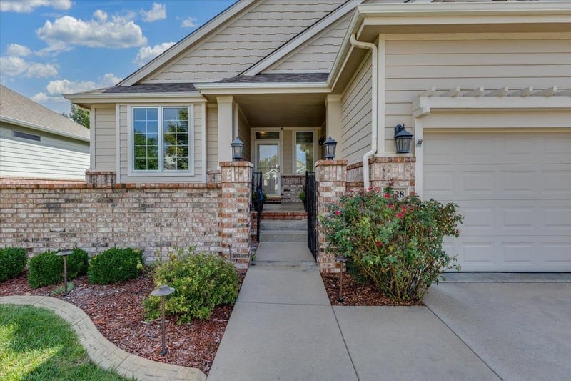 4528 N Barton Creek Ct, Wichita, KS 67226