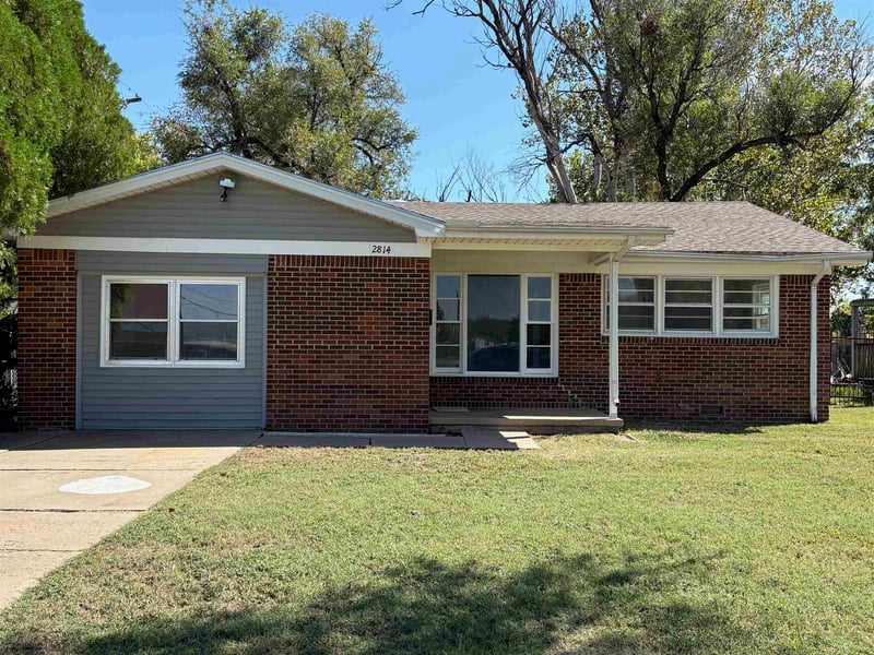 2814 S Elizabeth, Wichita, KS 67217