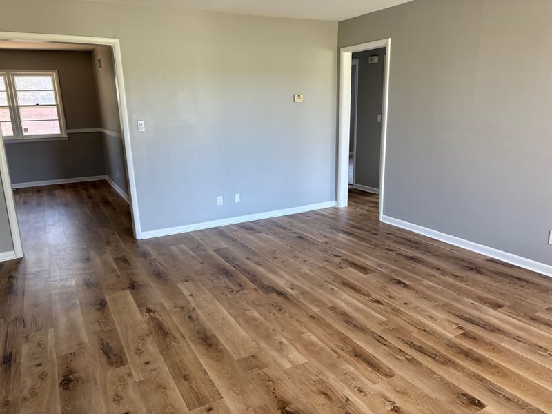 2814 S Elizabeth, Wichita, KS 67217