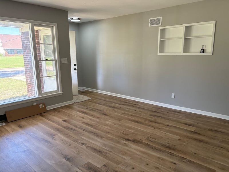 2814 S Elizabeth, Wichita, KS 67217