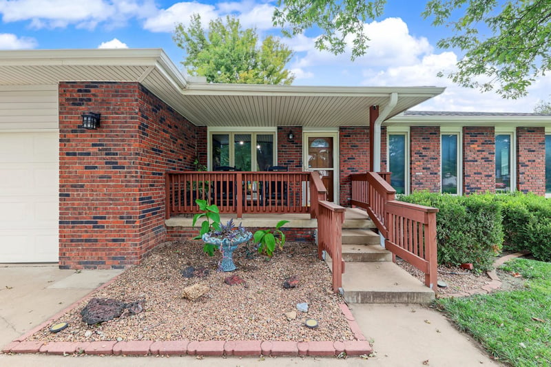 820 Surrey, Maize, KS 67101