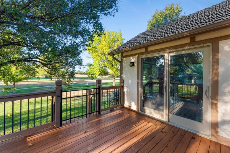 1513 N Valleyview, Wichita, KS 67212