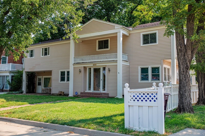 200 N Lakeside, Mcpherson, KS 67460