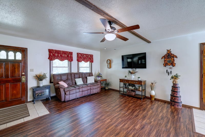 908 N 12th, Arkansas City, KS 67005