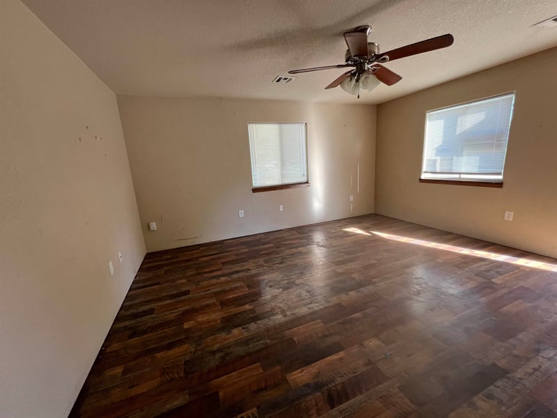 226 Wiley St #181-354481, Augusta, KS 67010