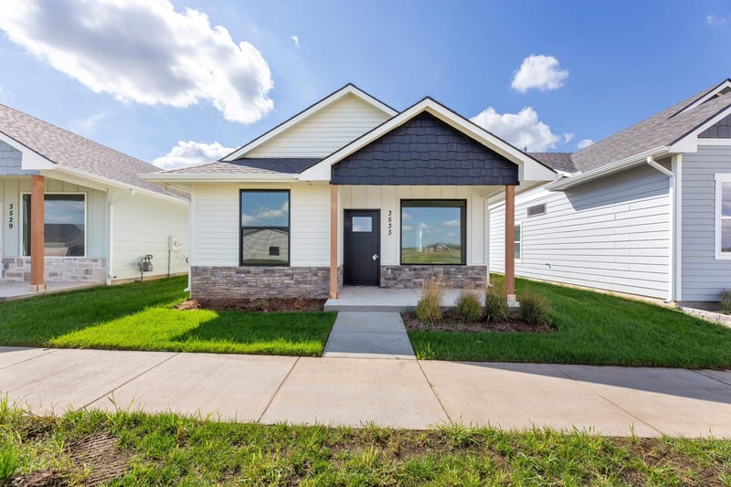 3533 N Azalea St, Maize, KS 67223