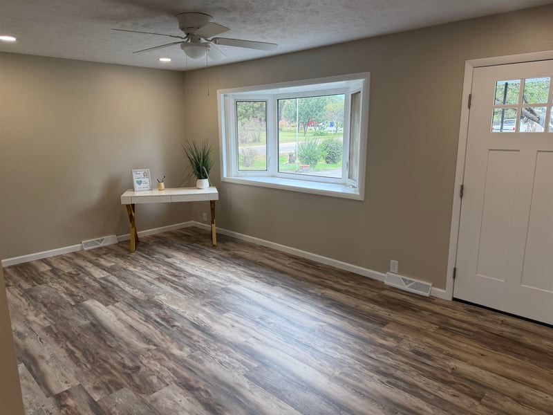 349 Robson, Salina, KS 67401