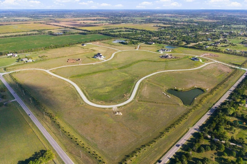 11500 E Mossy Oak Dr, Derby, KS 67037
