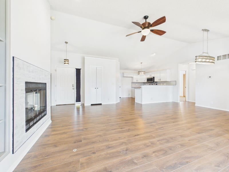 9437 W Ryan St, Wichita, KS 67205