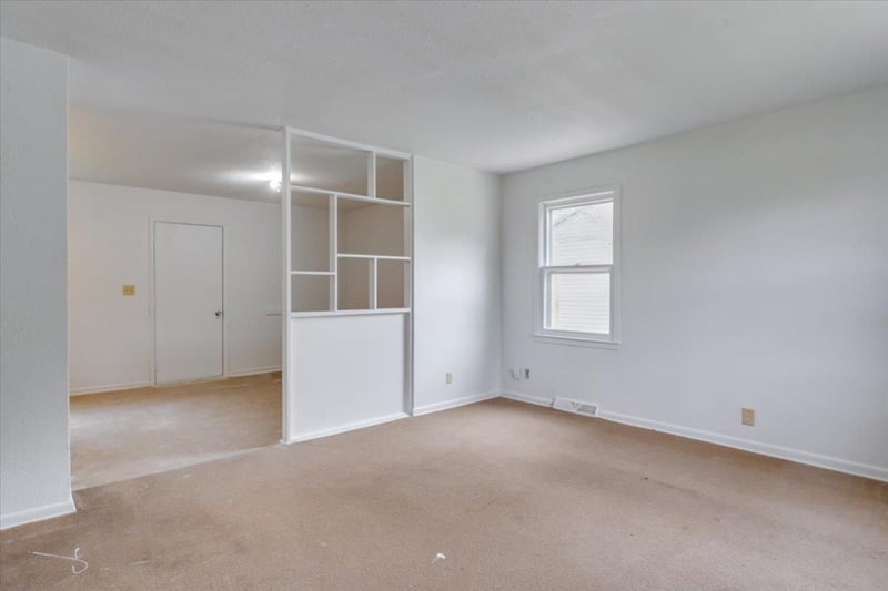 2229 E 53rd, Wichita, KS 67216