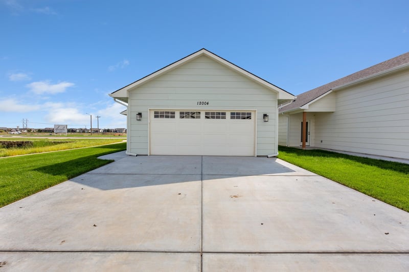12004 W Arvada Blvd, Maize, KS 67223