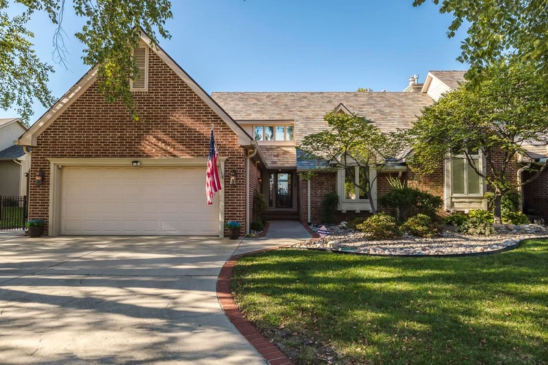 547 N Turnberry Cir, Wichita, KS 67230