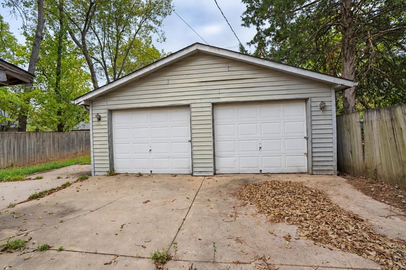 1226 S Laura, Wichita, KS 67211