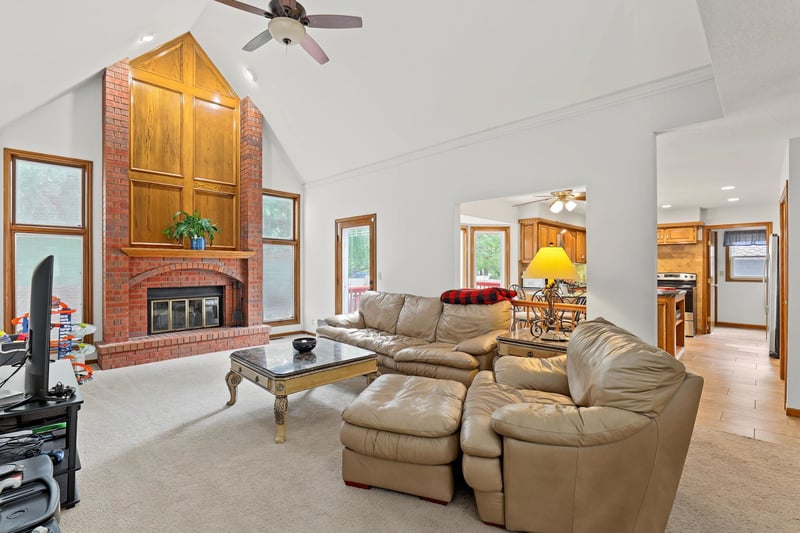 1334 N Coachhouse, Wichita, KS 67235