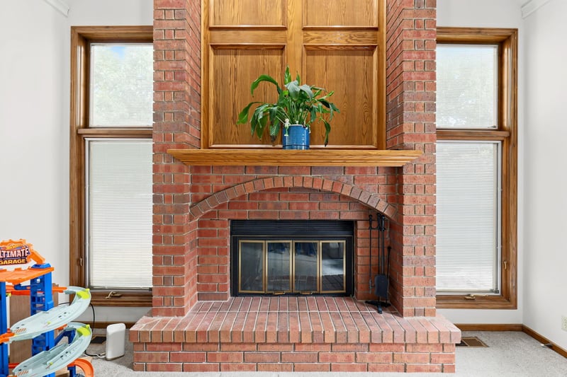 1334 N Coachhouse, Wichita, KS 67235