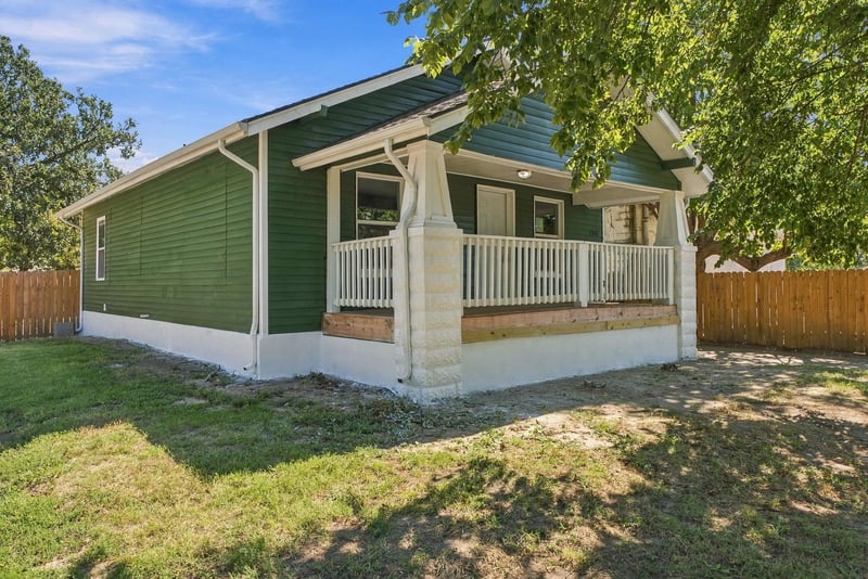 1546 S Waco, Wichita, KS 67213