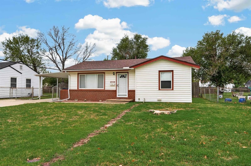 2328 W Casado St, Wichita, KS 67217