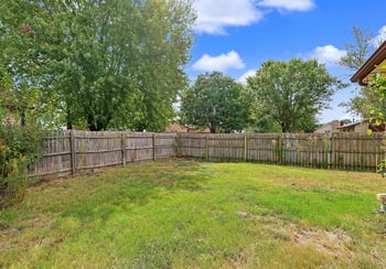 2472 S Capri Ln, Wichita, KS 67210