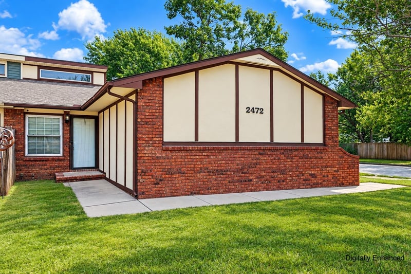 2472 S Capri Ln, Wichita, KS 67210