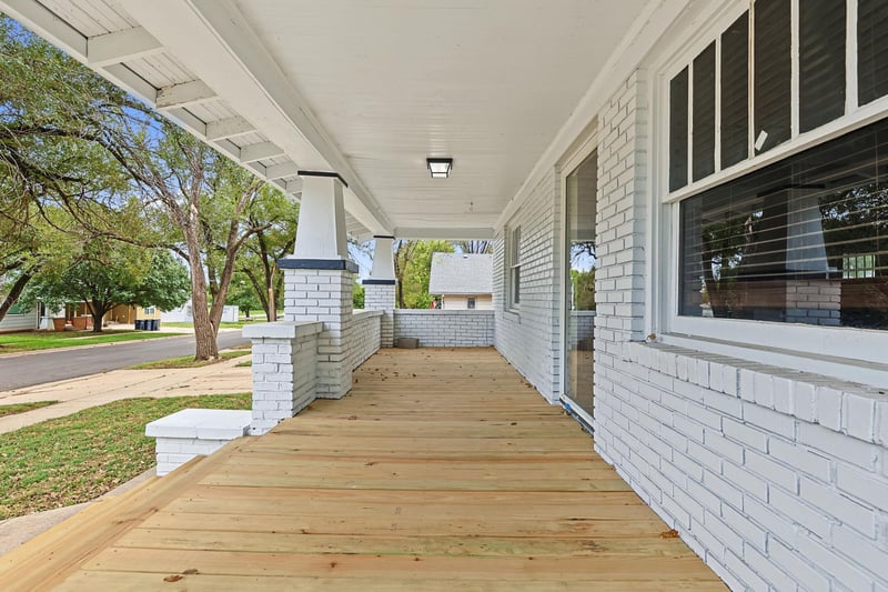 703 S Star St, El Dorado, KS 67042
