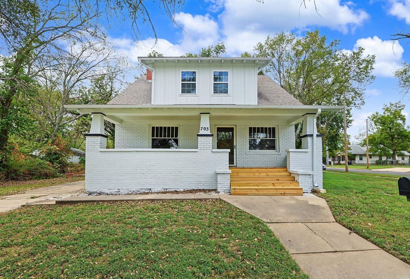 703 S Star St, El Dorado, KS 67042
