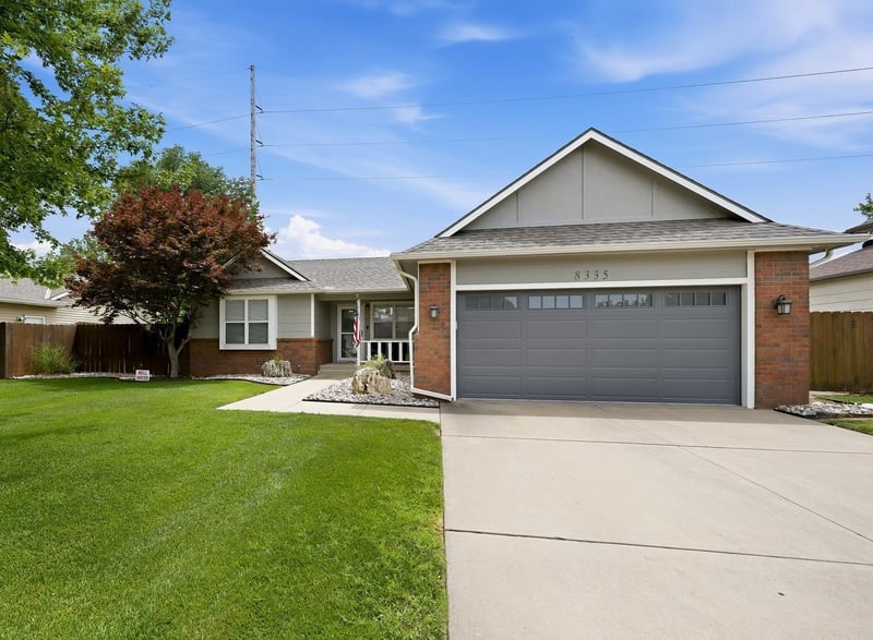 8335 W 2nd St N, Wichita, KS 67212-3772