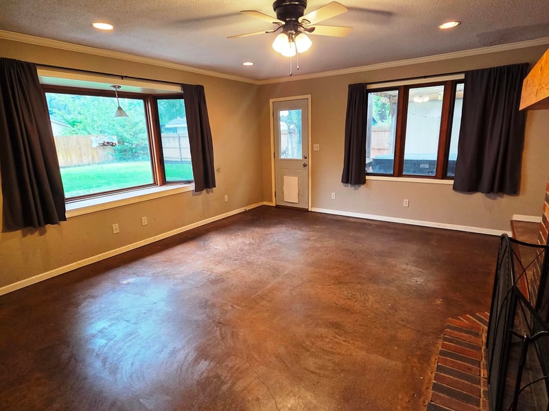 542 N Colby, Valley Center, KS 67147