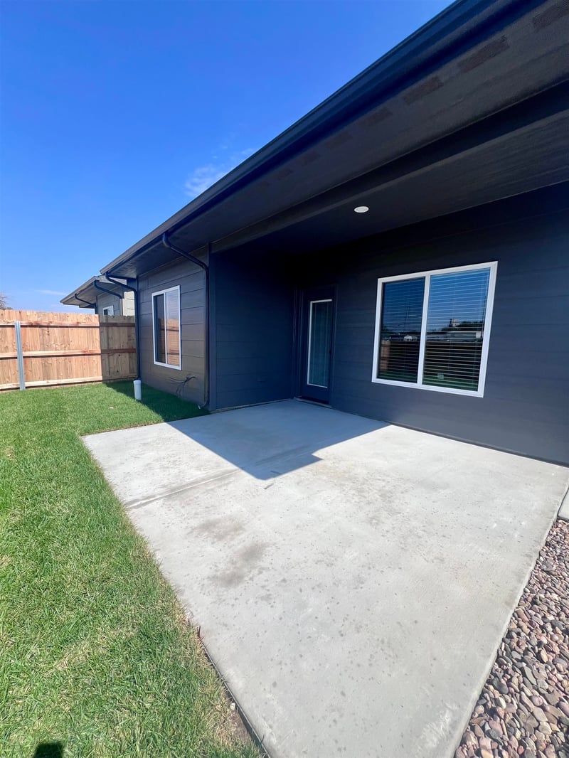 5165 N Sweetwater Rd, Maize, KS 67101