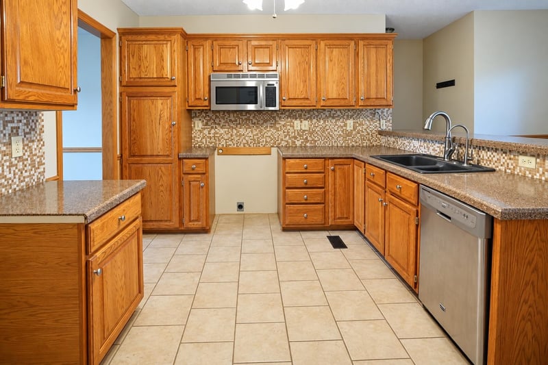 134 N Karren Ct, Wichita, KS 67212