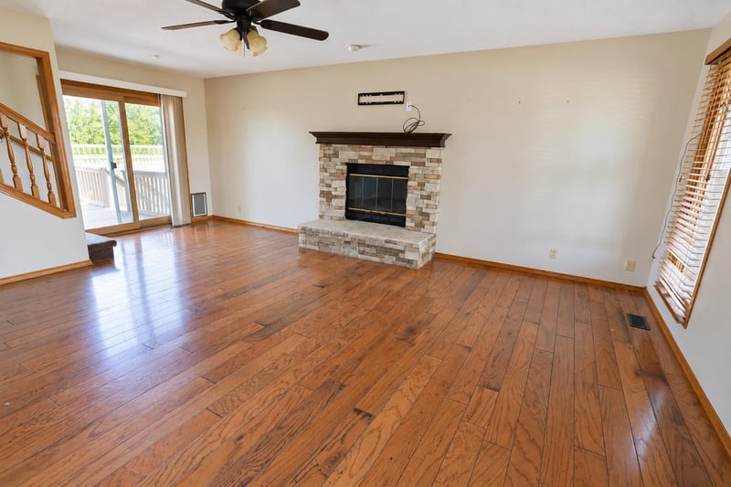 134 N Karren Ct, Wichita, KS 67212