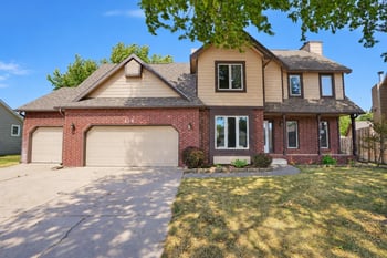 134 N Karren Ct, Wichita, KS 67212