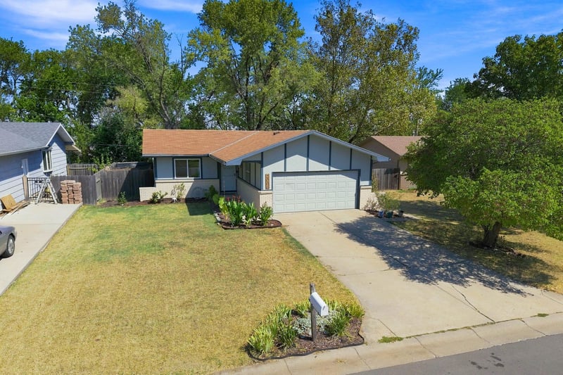 2006 E Ravena St, Park City, KS 67219