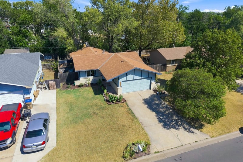 2006 E Ravena St, Park City, KS 67219