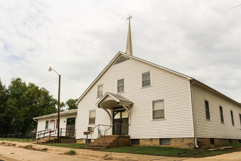 310 S Central, Mulvane, KS 67110