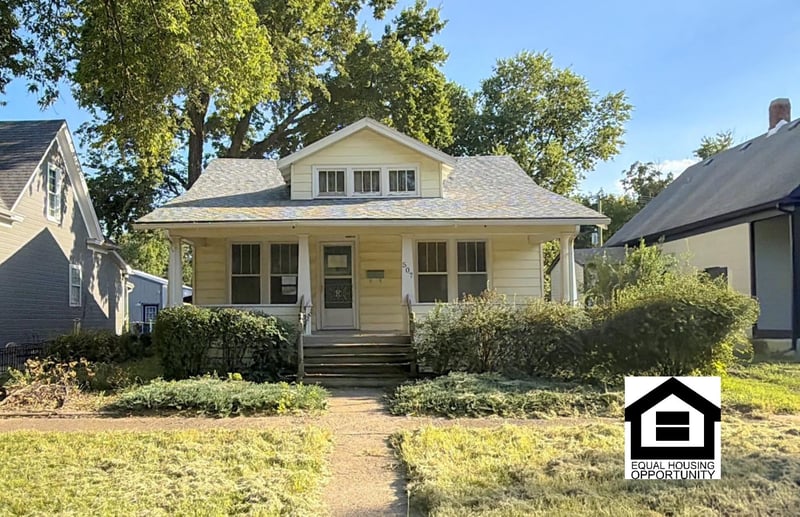 507 NW 6th St, Abilene, KS 67410