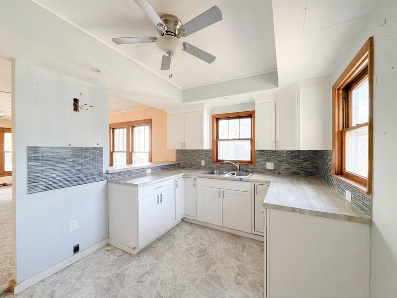 507 NW 6th St, Abilene, KS 67410
