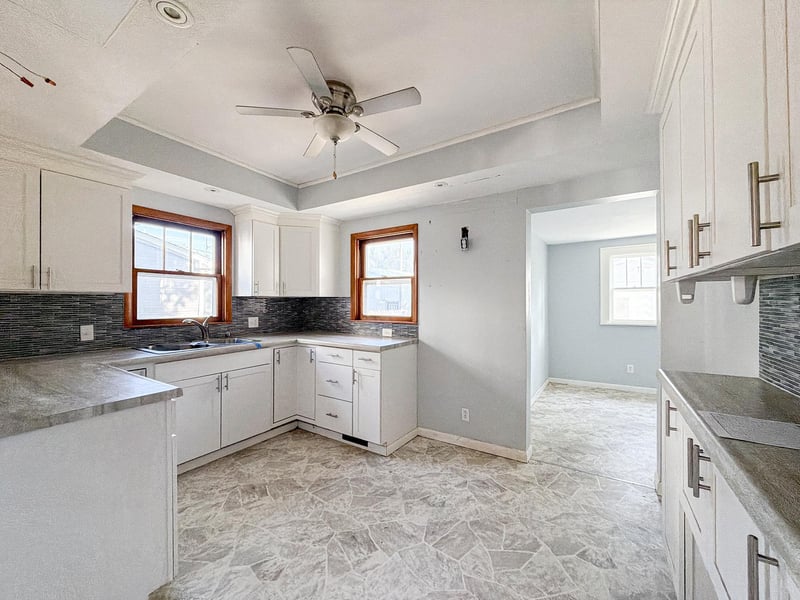 507 NW 6th St, Abilene, KS 67410